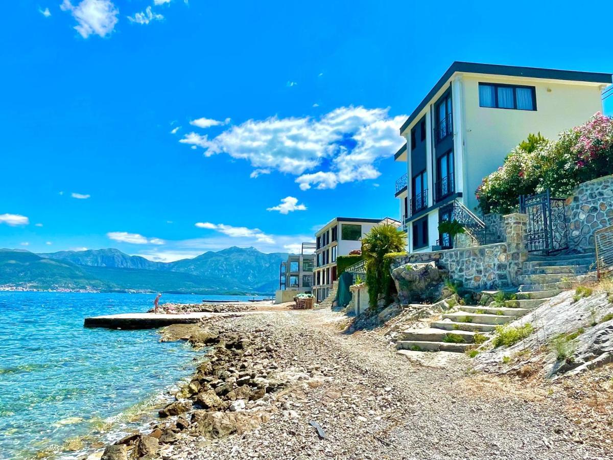 Beachfront Villa Pearl Of Adria Krasići Esterno foto