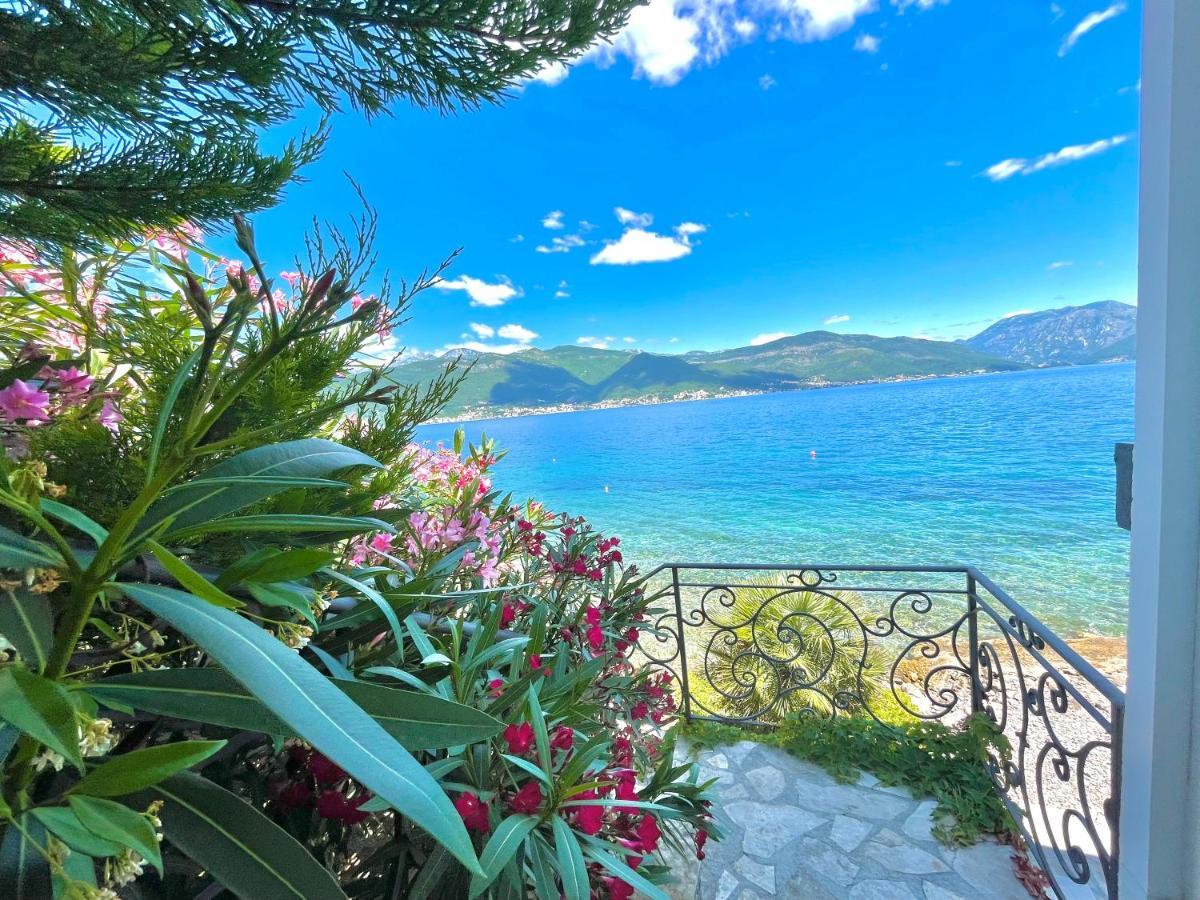 Beachfront Villa Pearl Of Adria Krasići Esterno foto