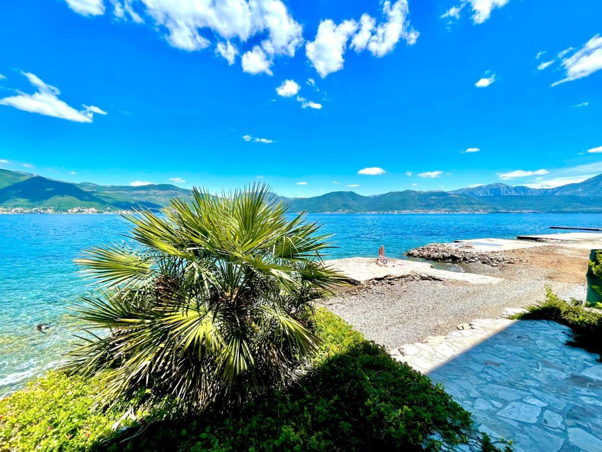 Beachfront Villa Pearl Of Adria Krasići Esterno foto